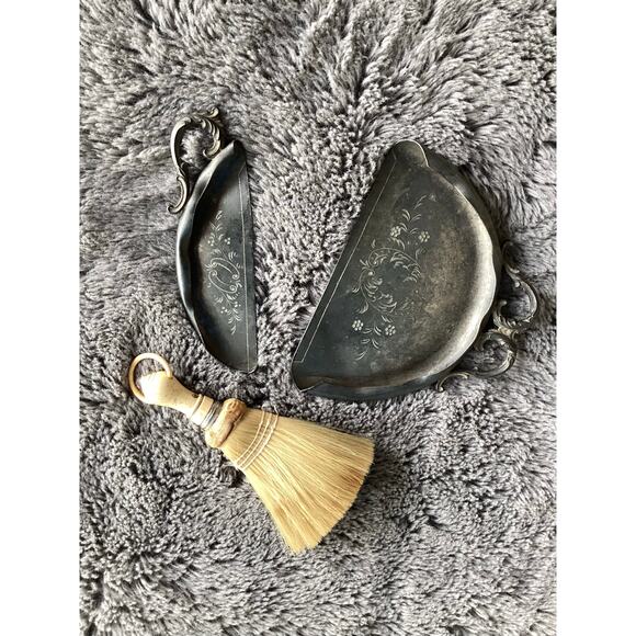 Vintage 2 Pc Silent Butler Crumb Catcher Table Dustpan Superior Silver Plate Co - Picture 1 of 5